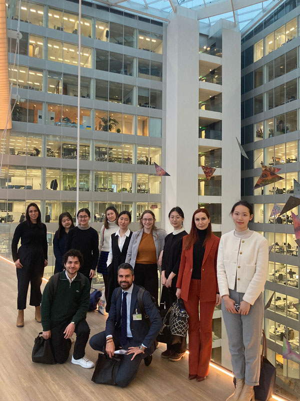 Netherlands student group photo